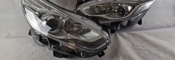 Ford S-MAX Headlights/headlamps set 