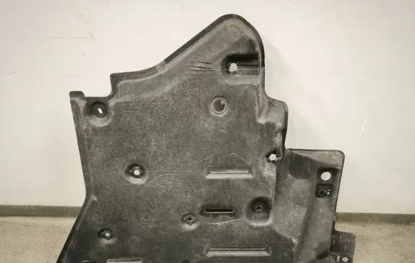 Lexus RX V Engine splash shield/under tray 5816648111