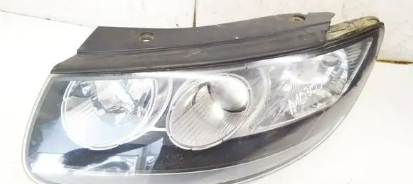 Hyundai Santa Fe Headlight/headlamp