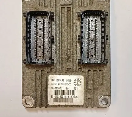 Fiat Punto (199) Engine control unit/module 51899832 IAW5SF9A8