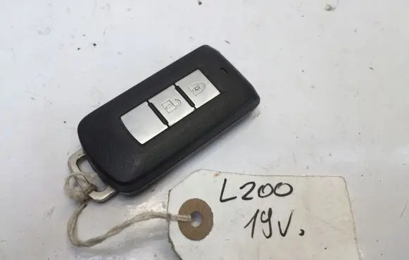 Mitsubishi L200 Ignition key/card 3188G1