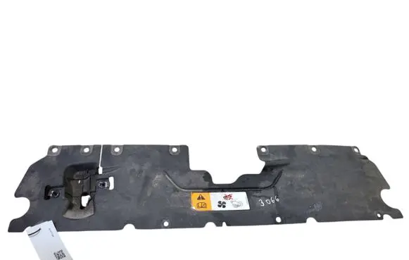 Ford Galaxy Radiator trim EM2BR16613A