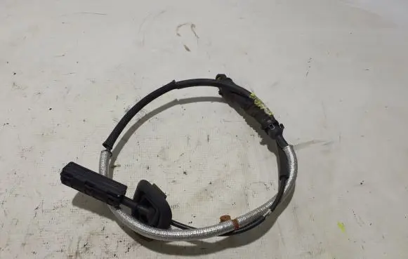 Dodge Durango Gear shift cable linkage 68304003AB