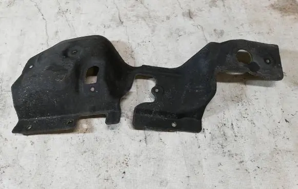Other engine bay part