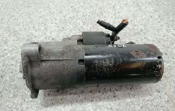 Audi A4 S4 B6 8E 8H Starter motor