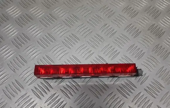 Ford Focus Third/center stoplight
