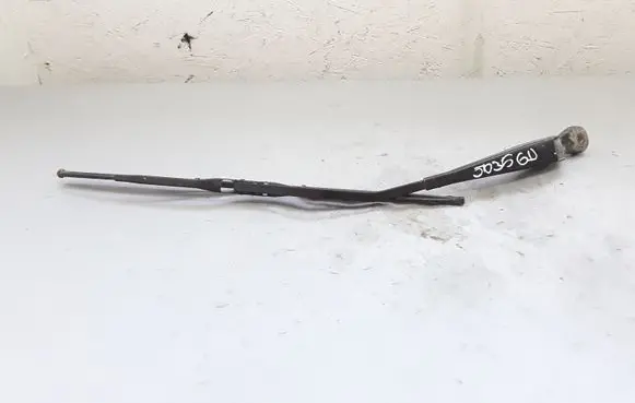 Mercedes-Benz Vito Viano W639 Rear wiper blade arm A6398201044
