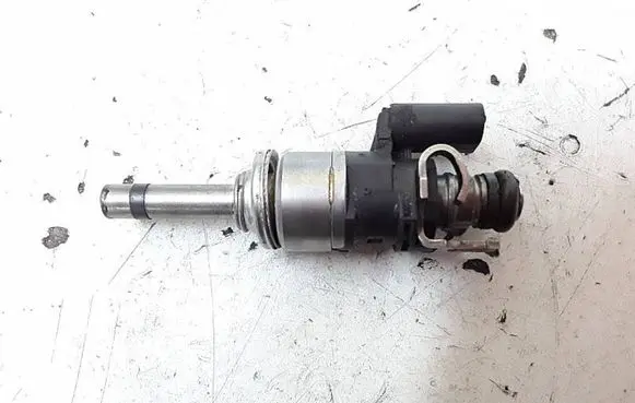 Ford Fiesta Fuel injector H6BG9F593AB