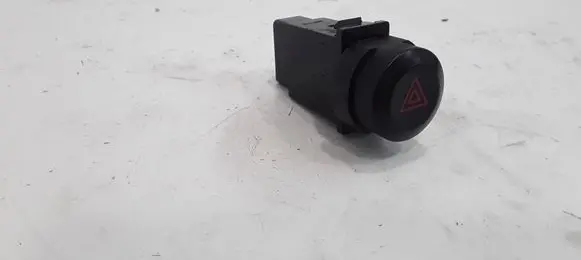 KIA Sorento Hazard light switch