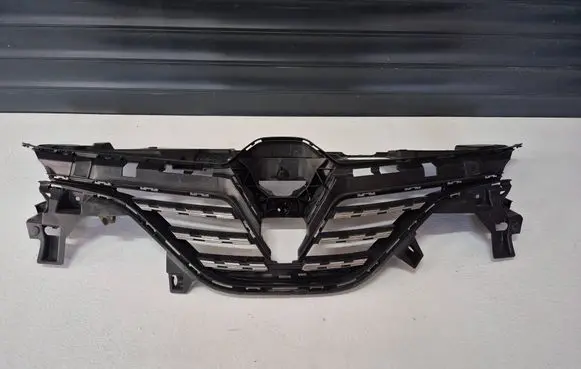 Renault Clio V Front grill 622561539R