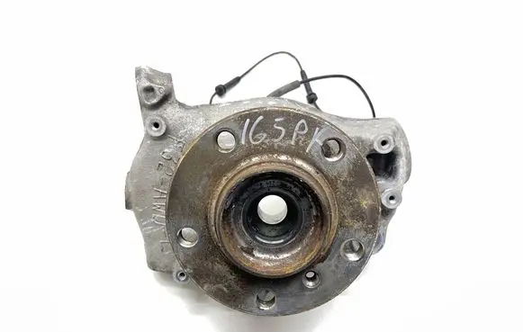BMW 4 F32 F33 Front wheel hub 3121ENAC42100 19878810