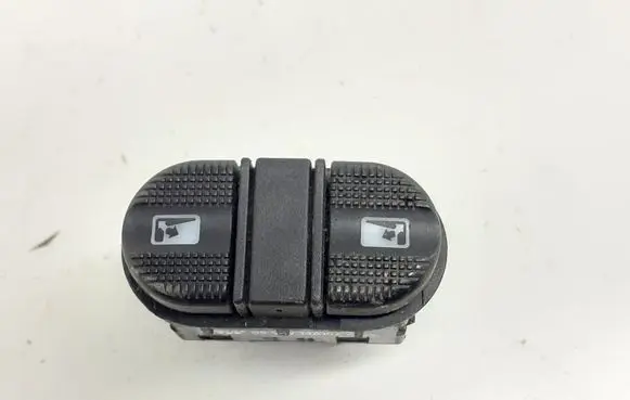 Volkswagen Sharan Quarter vent window switch 7M0959856 95VW14A157AAW