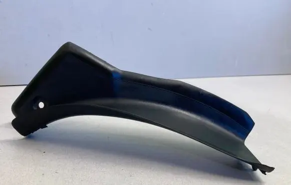 BMW 4 F32 F33 Rear/tail light trim molding 7296104
