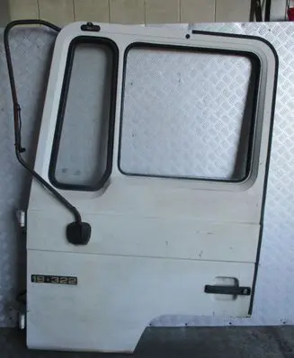 BMW M5 F90 Back/rear loading door 