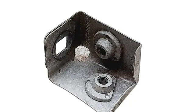 Renault Master III Fender mounting bracket 625250003R