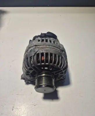 Volkswagen Touran II Generator/alternator 03L903023 KTS142V12