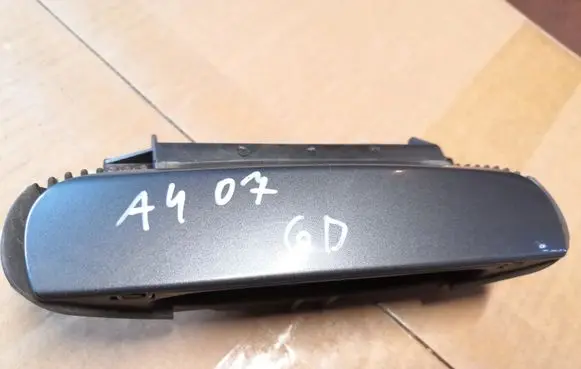 Audi A4 S4 B7 8E 8H Rear door exterior handle