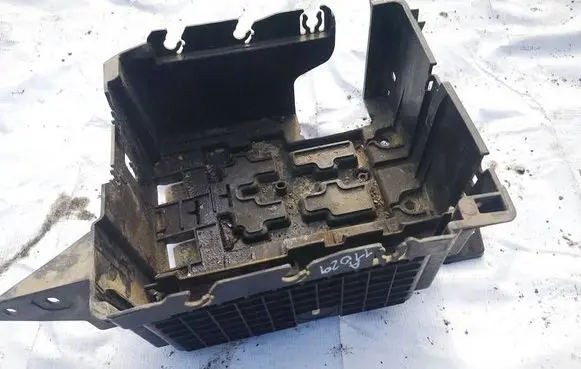 Peugeot 207 Battery box tray 9655321380
