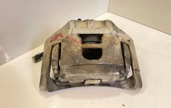 Audi A6 S6 C6 4F Rear brake caliper