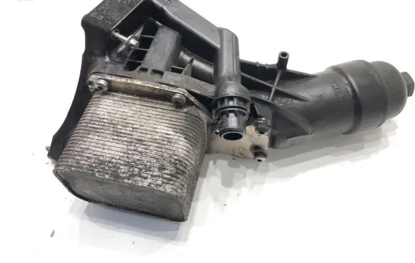 BMW 3 F30 F35 F31 Oil filter mounting bracket 72361309