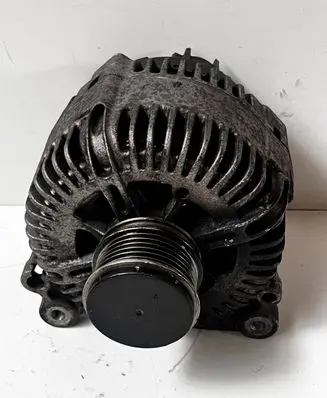 Volkswagen PASSAT B6 Generator/alternator 021903026L
