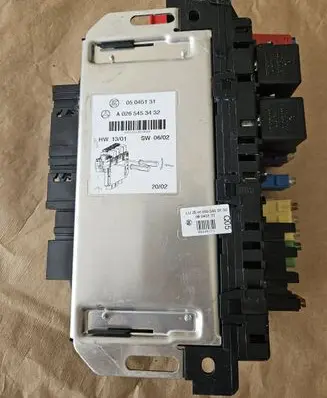 Mercedes-Benz SL R230 Fuse box set A0265453432 0265453432