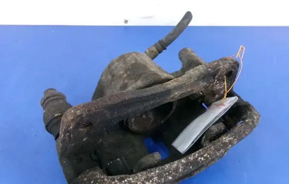 Hyundai Getz Front brake caliper