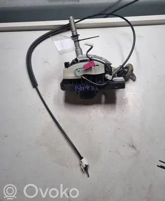 BMW X3 E83 Gear shifter/selector 
