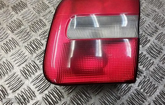 Volvo S70 V70 V70 XC Tailgate rear/tail lights 9157009