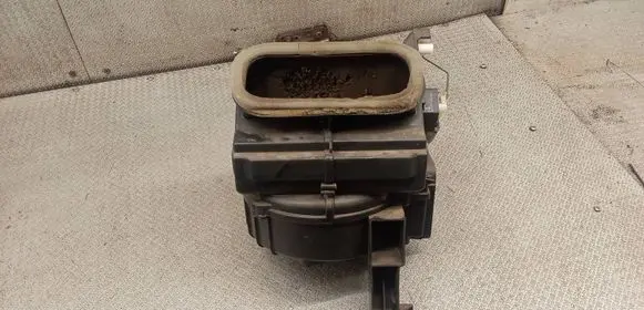 Mitsubishi Pajero Pinin Interior heater climate box assembly housing 082092170