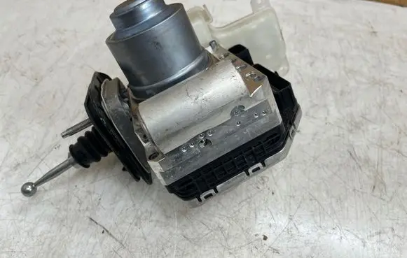 BMW X5 G05 ABS Pump 6861972 619624002D8 10096408943