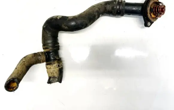 Volkswagen Golf VI Engine coolant pipe/hose 033100708692