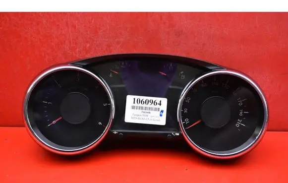 Peugeot 5008 Speedometer (instrument cluster) 9666174980