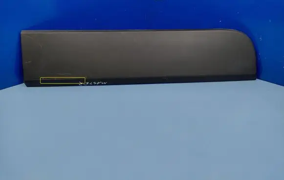 Renault Master III Loading door trim (molding) 908510003R