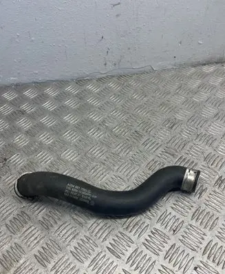Mercedes-Benz C W204 Engine coolant pipe/hose A2045011582