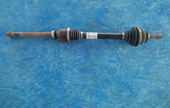 Peugeot 208 I Front driveshaft 9807974680