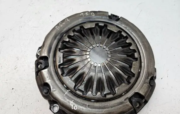 Citroen DS3 Pressure plate 9684842480