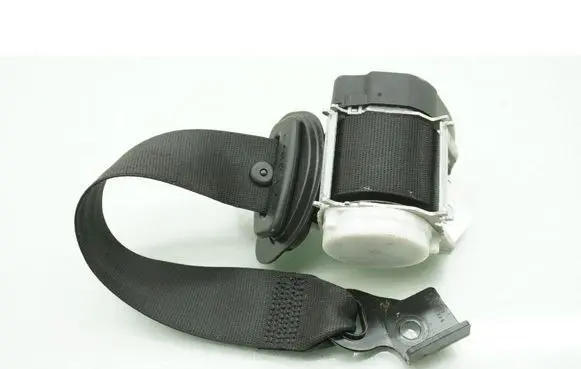 Mini Cooper Countryman R60 Front seatbelt 7313364