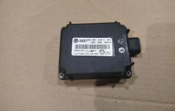 Porsche Cayenne (92A) Garage door switch 8K0907410C JCI1770882