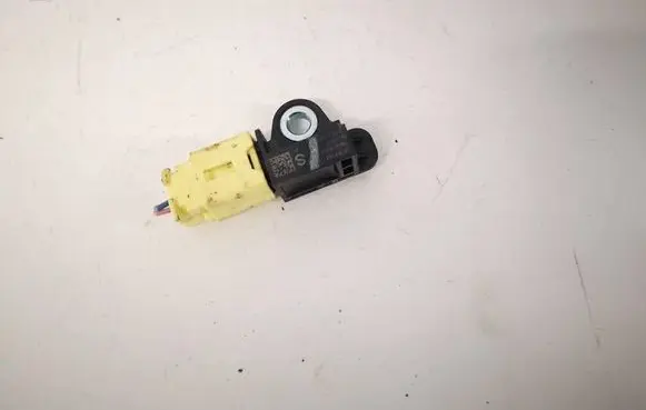 Nissan X-Trail T32 Airbag deployment crash/impact sensor 988303RA0A
