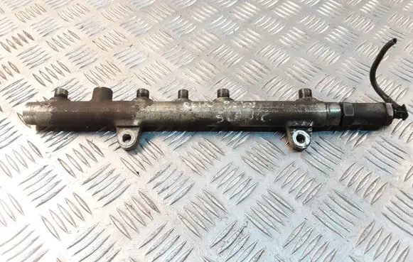 Renault Scenic II - Grand scenic II Fuel main line pipe 0445214024