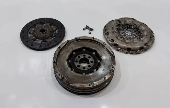 Toyota Verso Clutch set kit 31210-05150-A