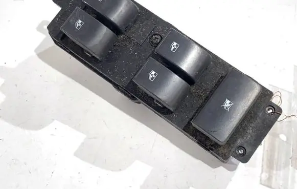 Opel Antara Electric window control switch 202005436
