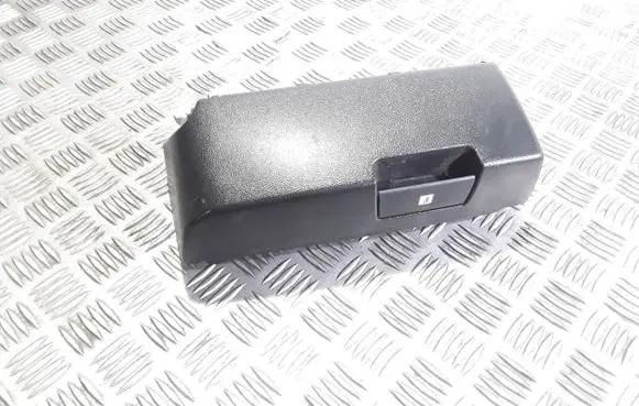 Mercedes-Benz E W212 Front trunk storage compartment A2128810123 A2128100504