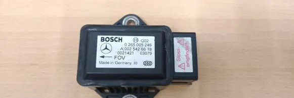 Mercedes-Benz E W211 ESP acceleration yaw rate sensor A0025426618 0265005246 0021421