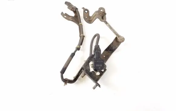 Lexus RX 450H Rear air suspension level height sensor 