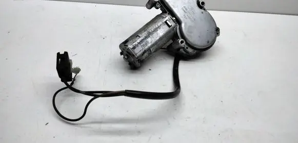 Ford Escort Rear window wiper motor 91AB17404B1B