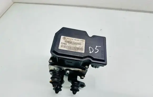 Volkswagen PASSAT CC ABS Pump 3AA614109AR 17654082