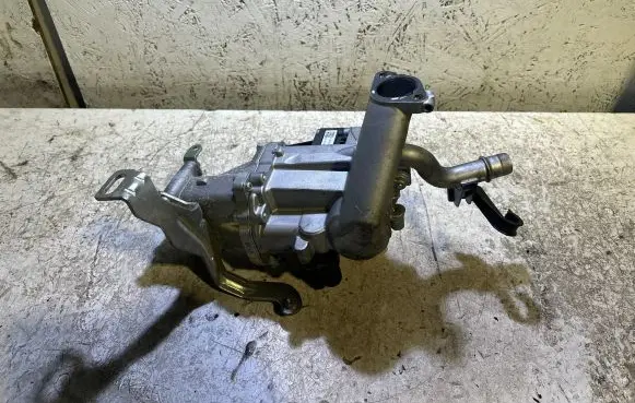 Volvo V60 EGR valve 50563908 3213423642