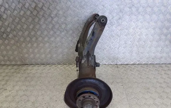Opel Omega B2 Stub axle 